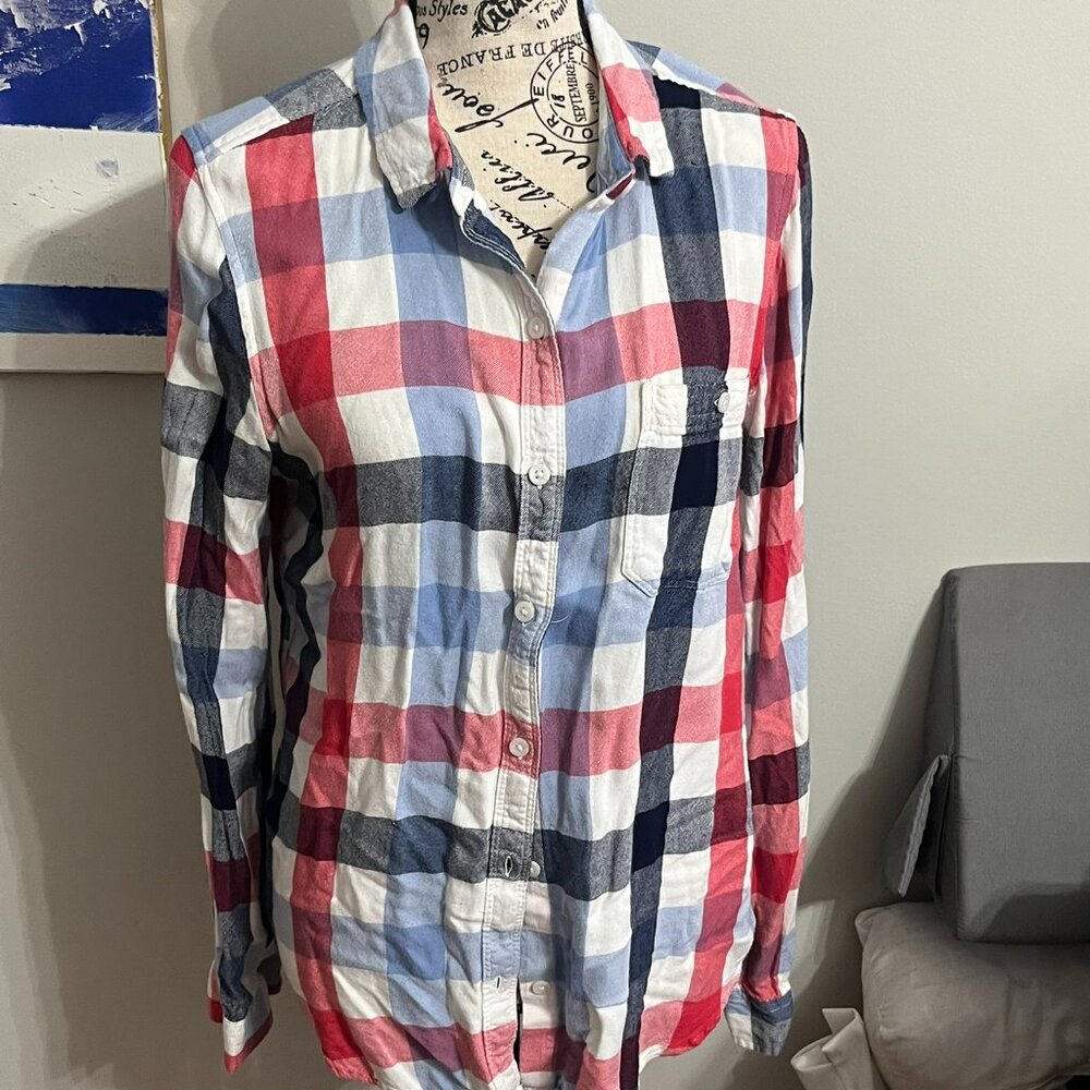 Super Soft & Stylish Flannel Shirt, Size Large